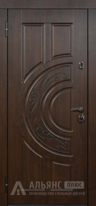 Белая металлическая дверь с ромбовидным узором для дома №5 внутренняя - фото