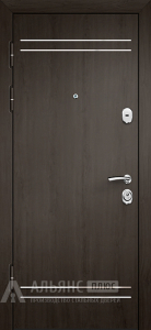 Современная дверь Венге с нестандартной фрезеровкой №8 внутренняя - фото